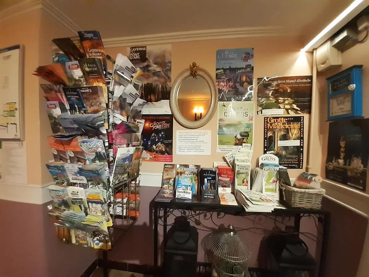 Hotel Du Tricastin Pierrelatte