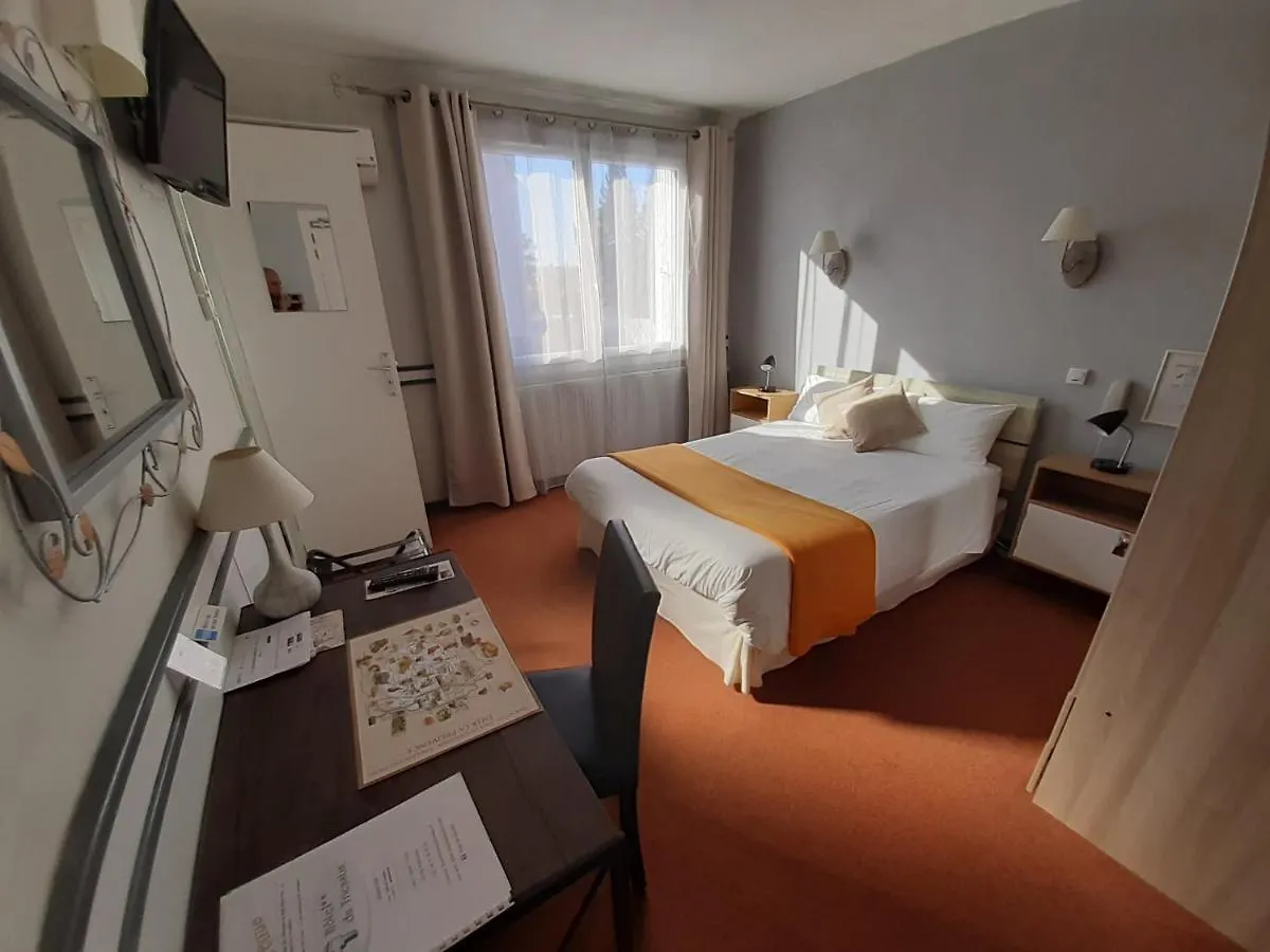 Hotel Du Tricastin Pierrelatte