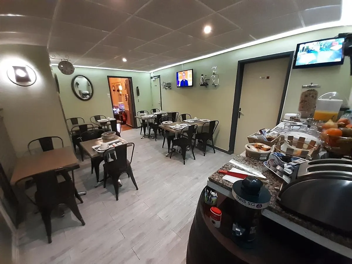 Hotel Du Tricastin Pierrelatte