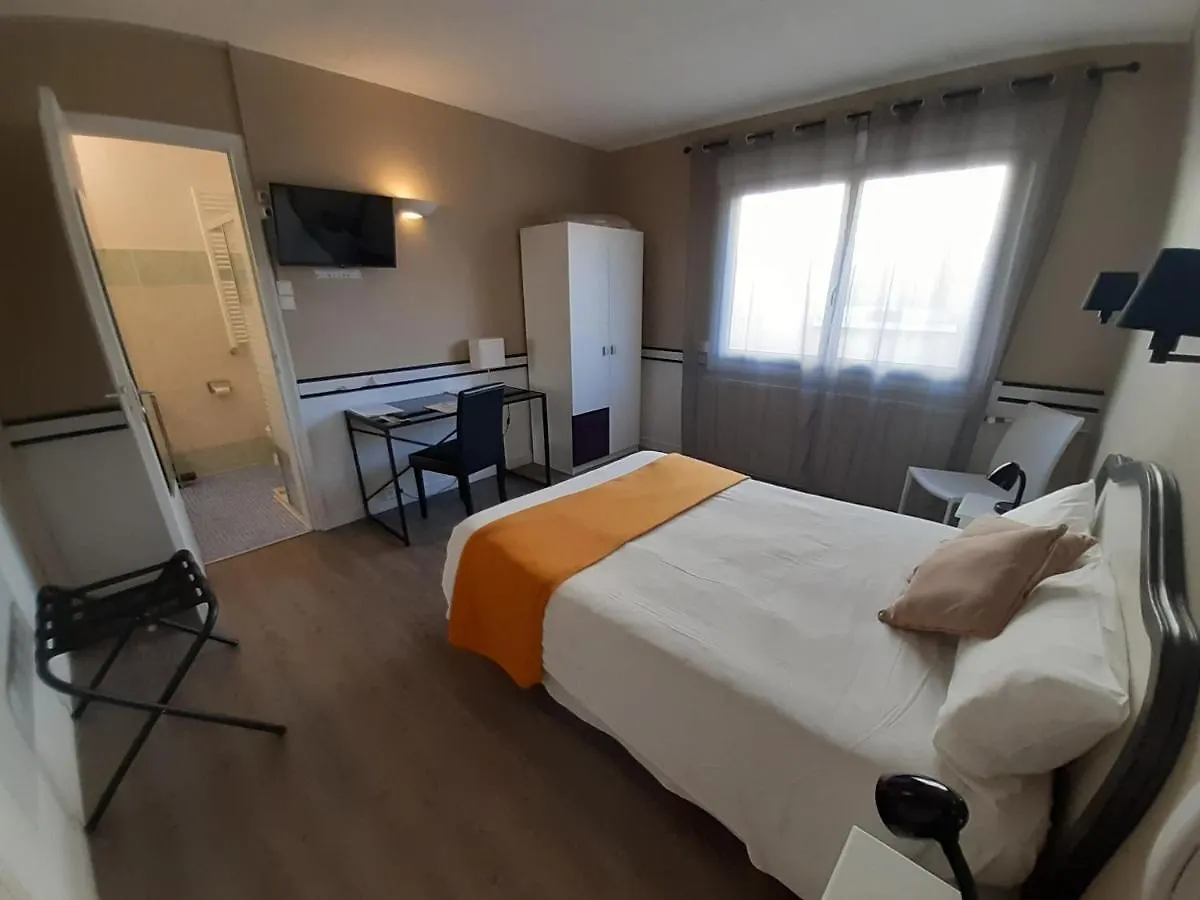 Hôtel du Tricastin Pierrelatte Hotel