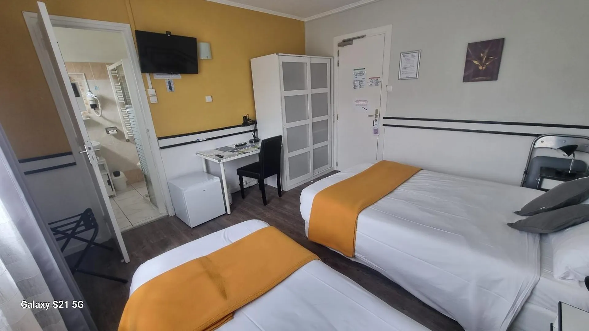 Hotel Du Tricastin Pierrelatte France