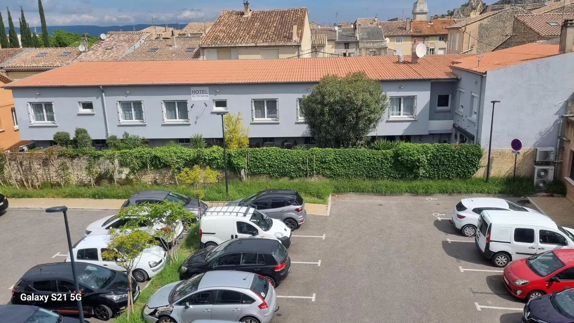 Hotel Du Tricastin Pierrelatte