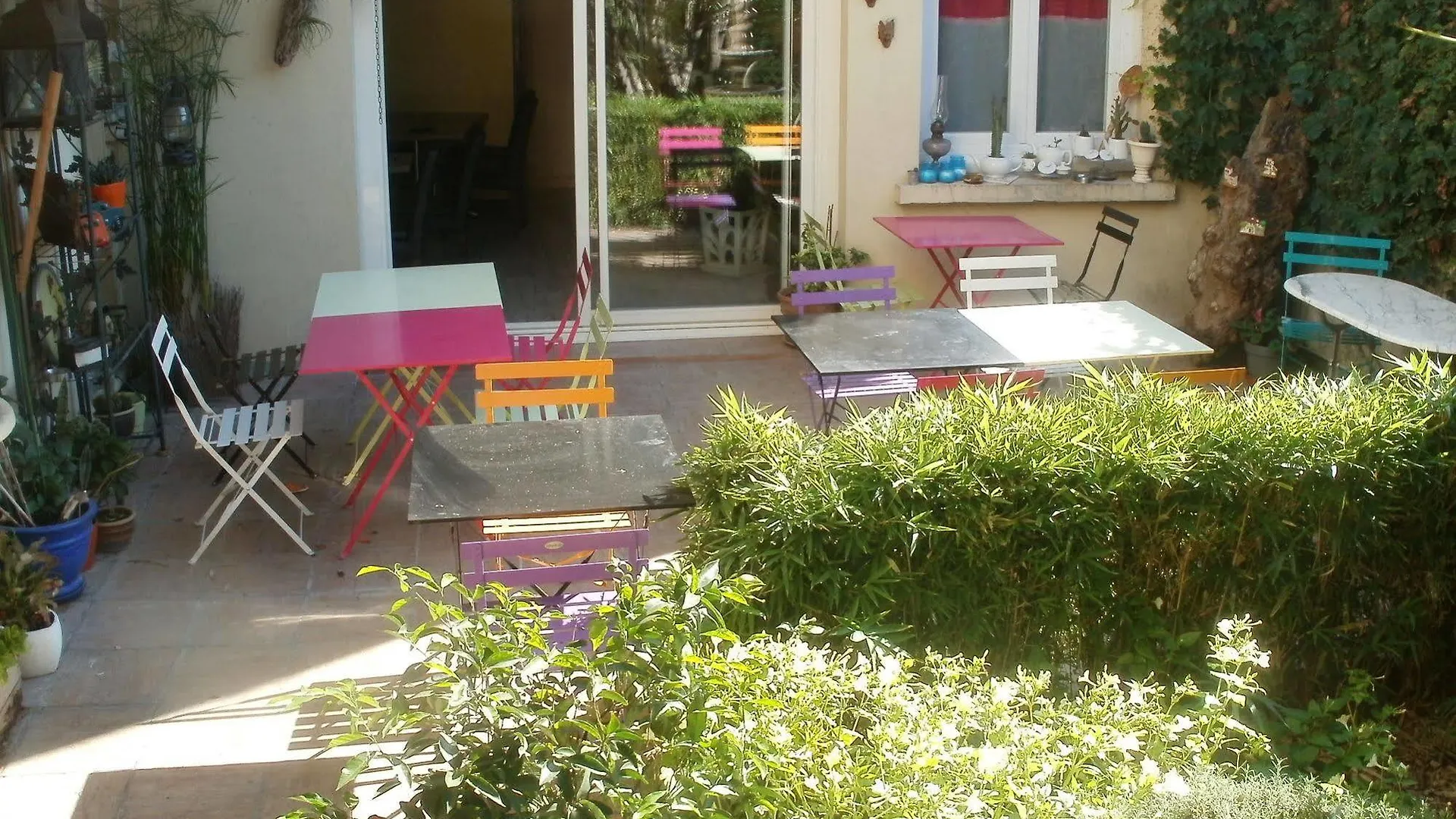 Hotel Du Tricastin Pierrelatte